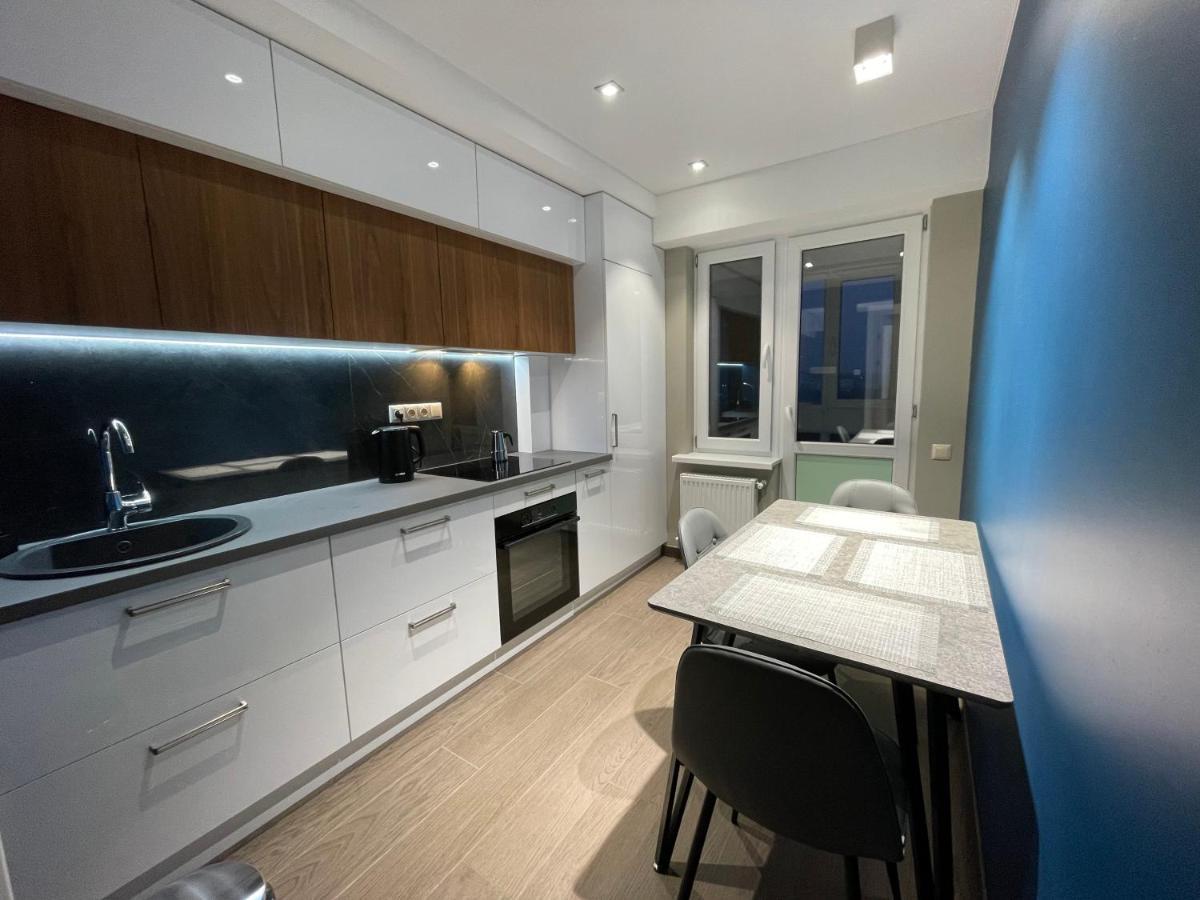 Apartament Luminos In Centrul Chisinauluiアパートメント エクステリア 写真