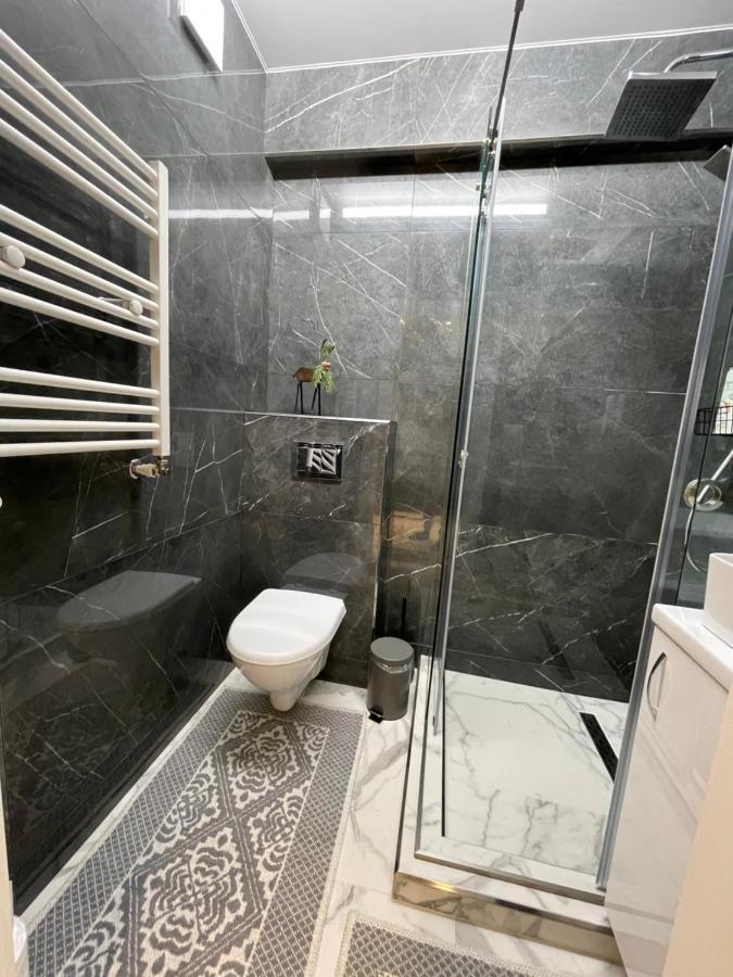 Apartament Luminos In Centrul Chisinauluiアパートメント エクステリア 写真